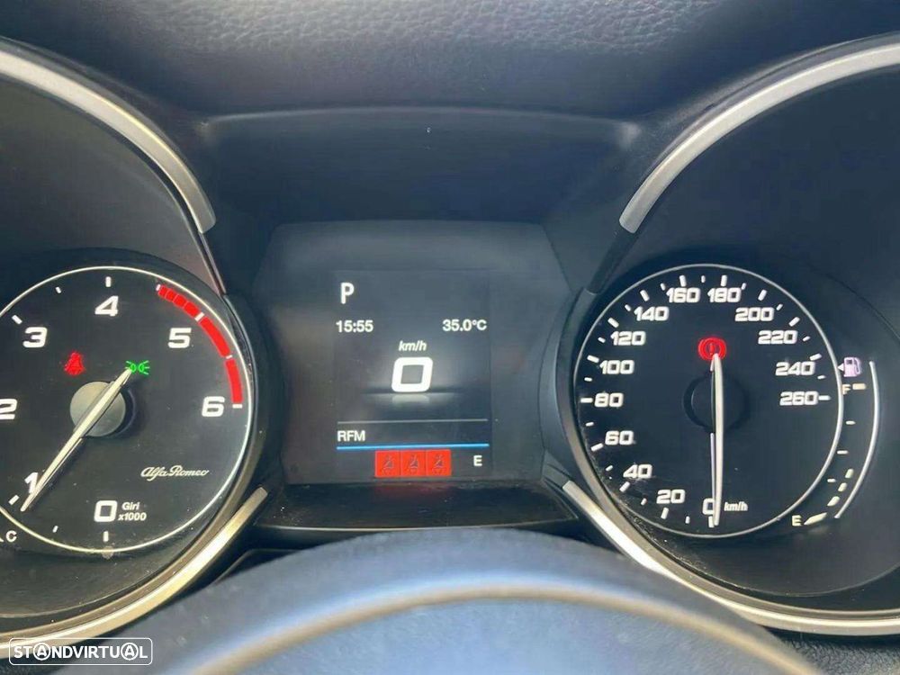 Alfa Romeo Stelvio 2.2 D Super AT8 - 13