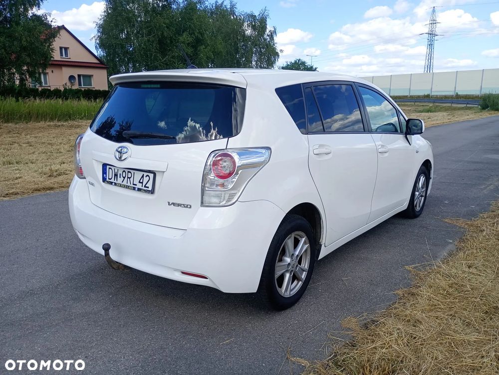 Toyota Verso 1.6 5-Sitzer Life - 5