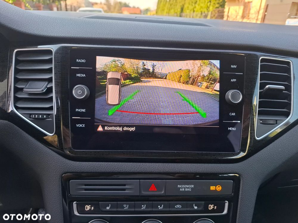 Volkswagen Golf Sportsvan 1.5 TSI ACT OPF Highline - 20