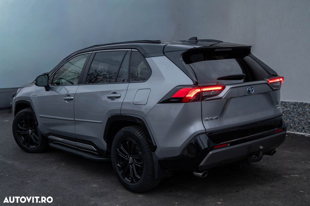 Toyota RAV4 2.5 4x4 Team Deutschland - 6