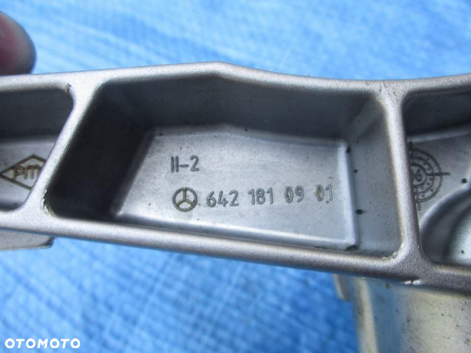 MERCEDES VIANO SPRINTER 319 POMPA OLEJU 3.0 V6 11r A6421810647 - 5