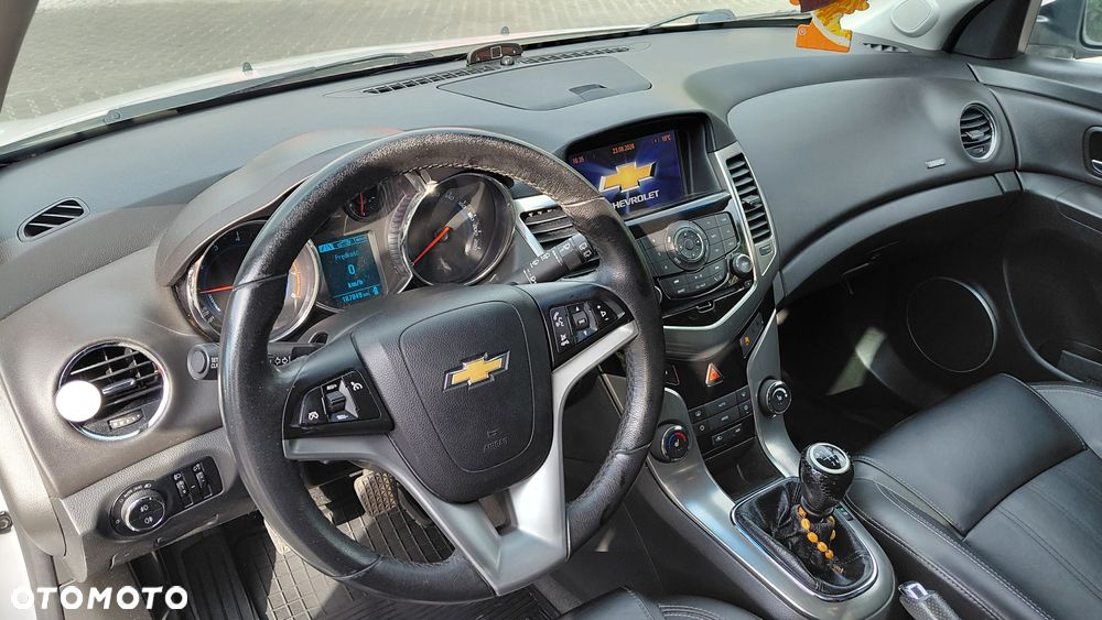 Chevrolet Cruze - 9