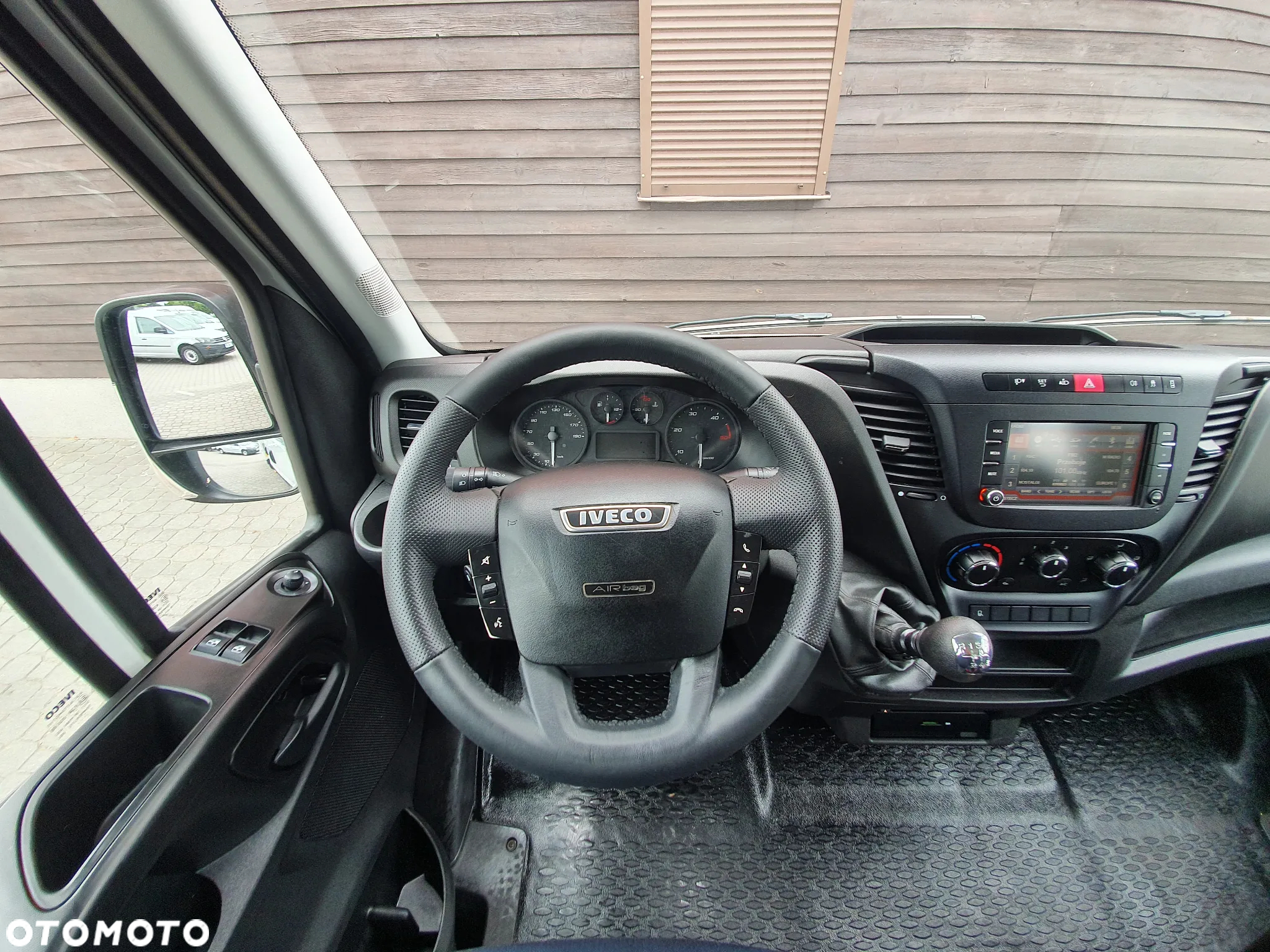 Iveco DAILY 35C15 C 15 - 29