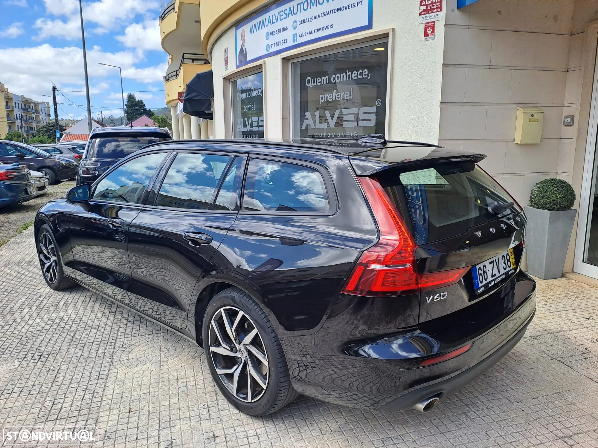 Volvo V60 2.0 T8 AWD TE Momentum - 7