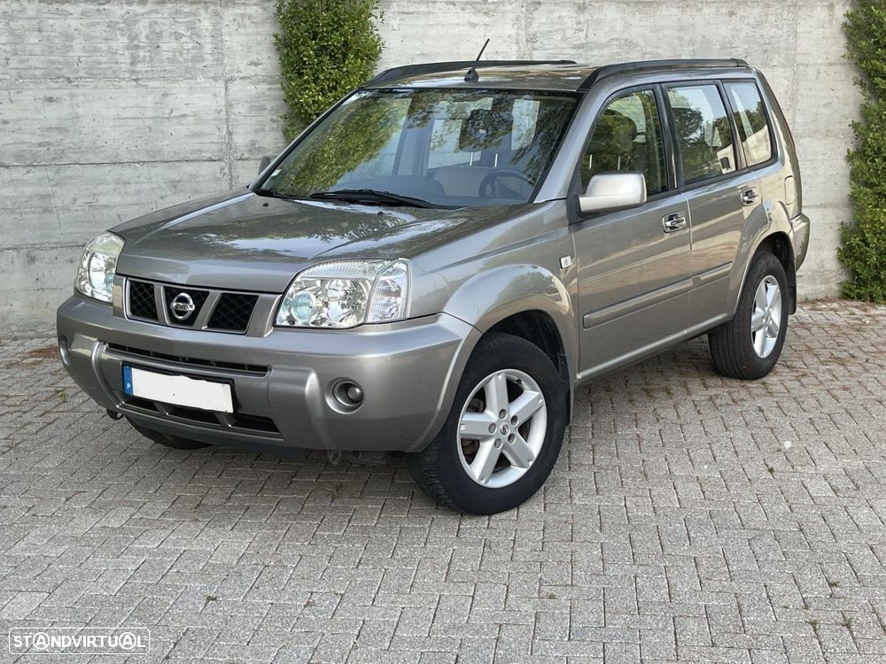 Nissan X-Trail 2.2 DCi Columbia Premium 2WD - 1