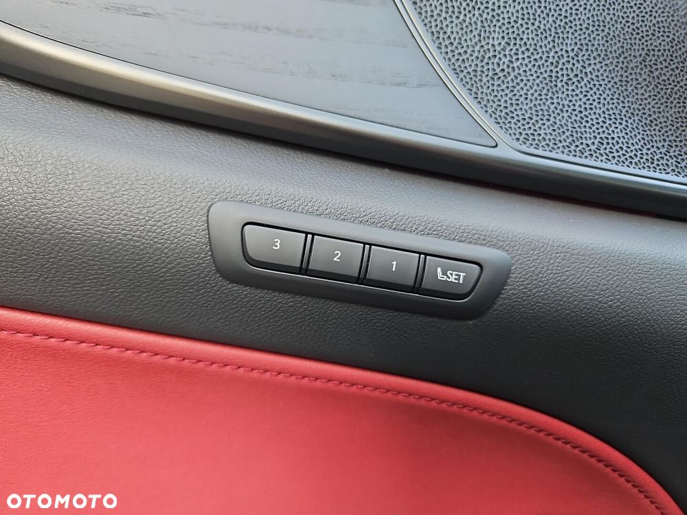 Lexus NX 350h Omotenashi AWD - 19