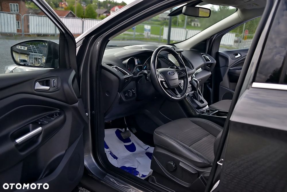 Ford Kuga 2.0 TDCi 4WD Titanium Plus - 23
