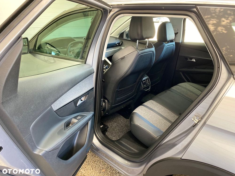 Peugeot 3008 BlueHDi 180 Stop & Start EAT8 Allure - 15