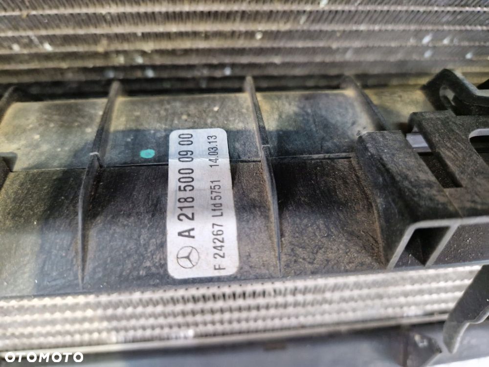 KOMPLET CHŁODNIC WENTYLATOR CLS W218 500 550 V8 E KLASA W212 SL 231 - 8