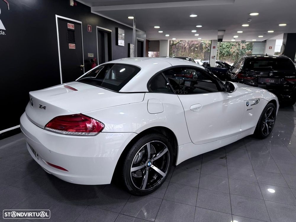 BMW Z4 sDrive20i - 13