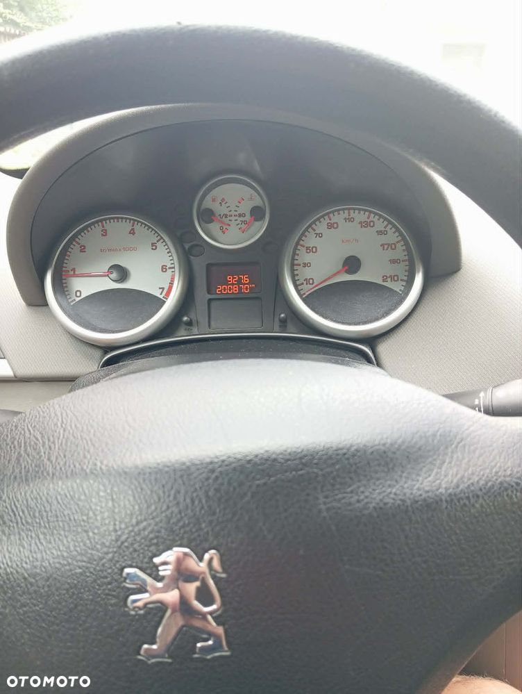 Peugeot 207 1.4 16V Presence - 10