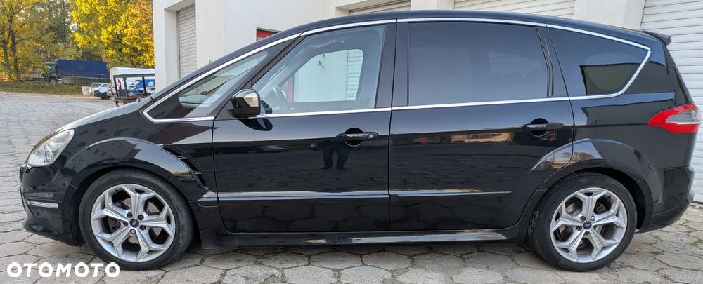 Ford S-Max - 19