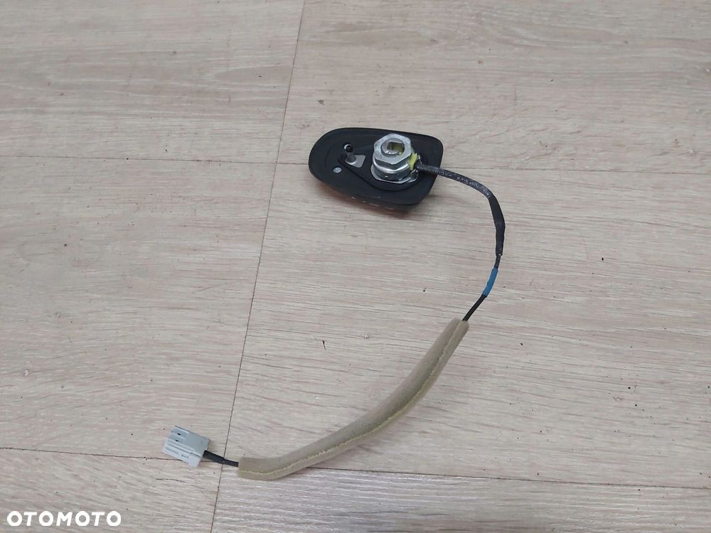 TOYOTA SIENNA antena dachowa - 3