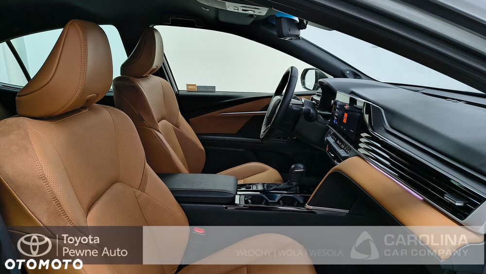 Toyota Camry 2025