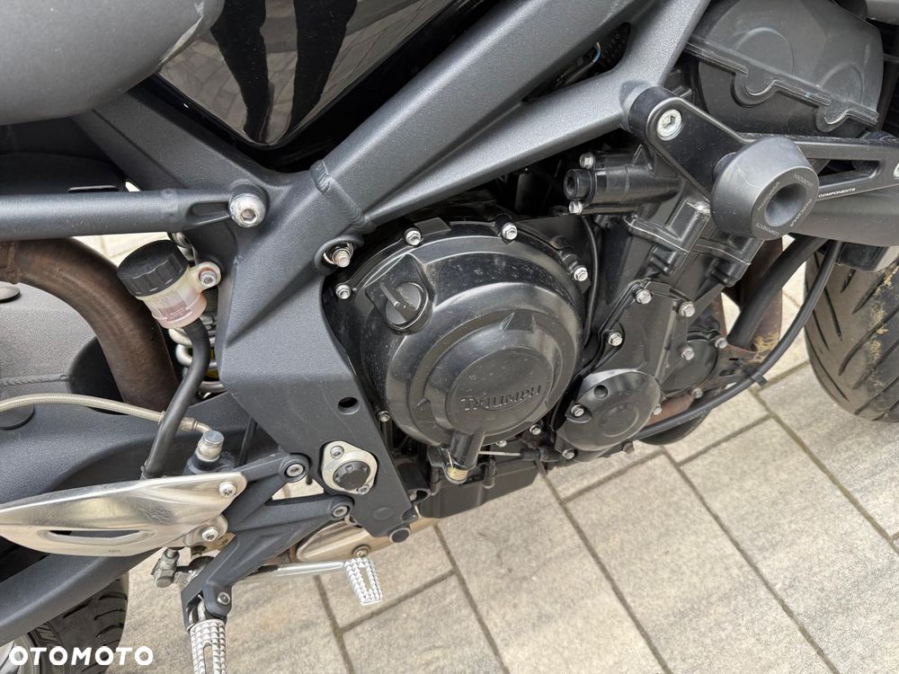 Triumph Street Triple - 5