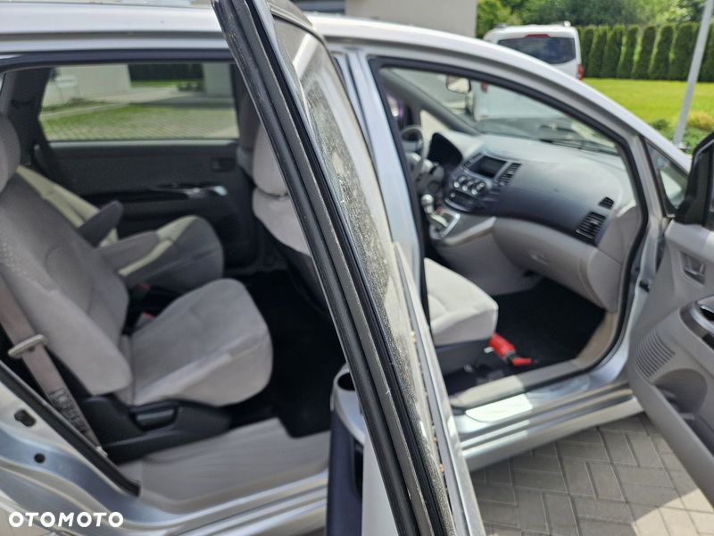 Mitsubishi Grandis 2.4 Intense - 7