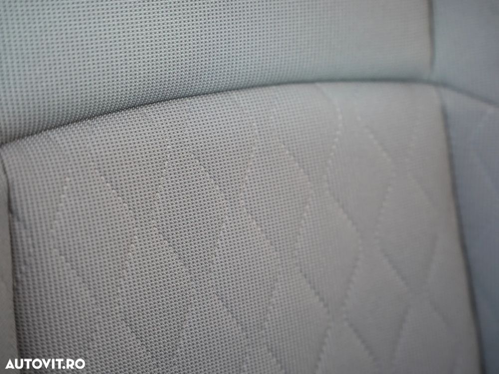 Toyota Corolla Cross - 16