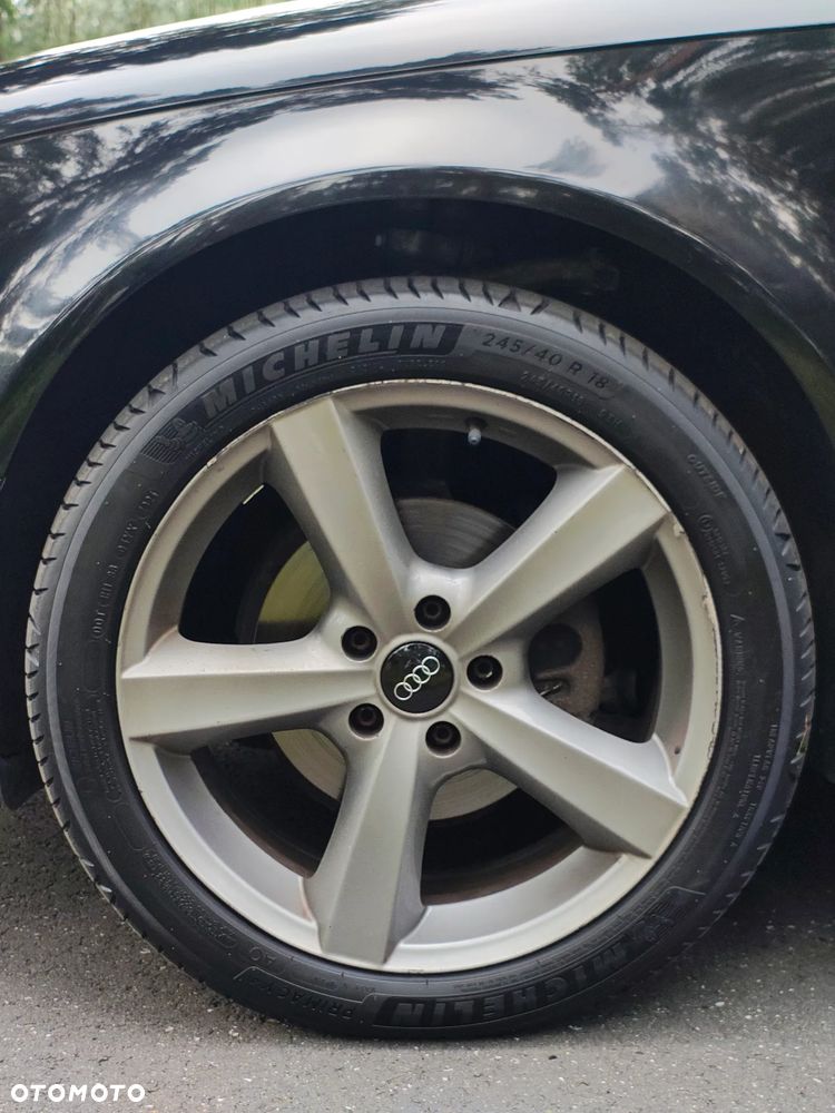 Audi A4 Avant - 38