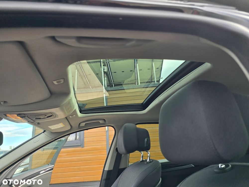 BMW Seria 5 - 36