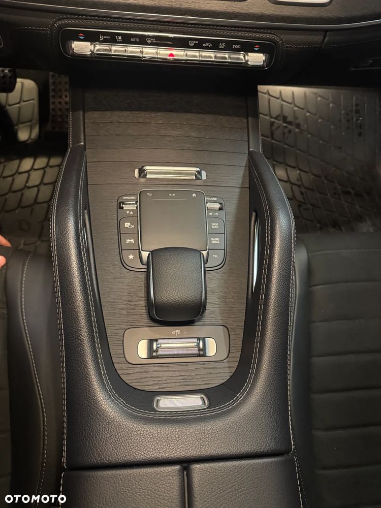 Mercedes-Benz GLE 400 d 4-Matic - 13