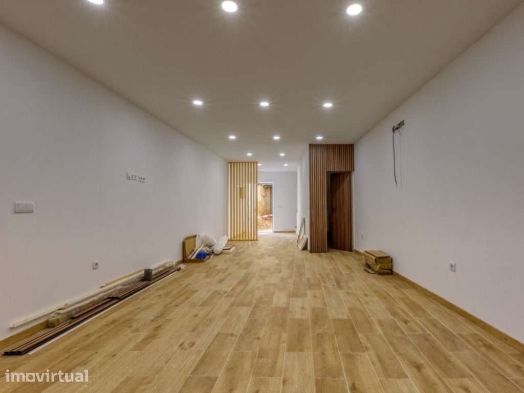 MORADIA T2 TOTALMENTE REMODELADA | PRONTA A ESTREAR | CENTRO DE MAÇÃO - Grande imagem: 5/31