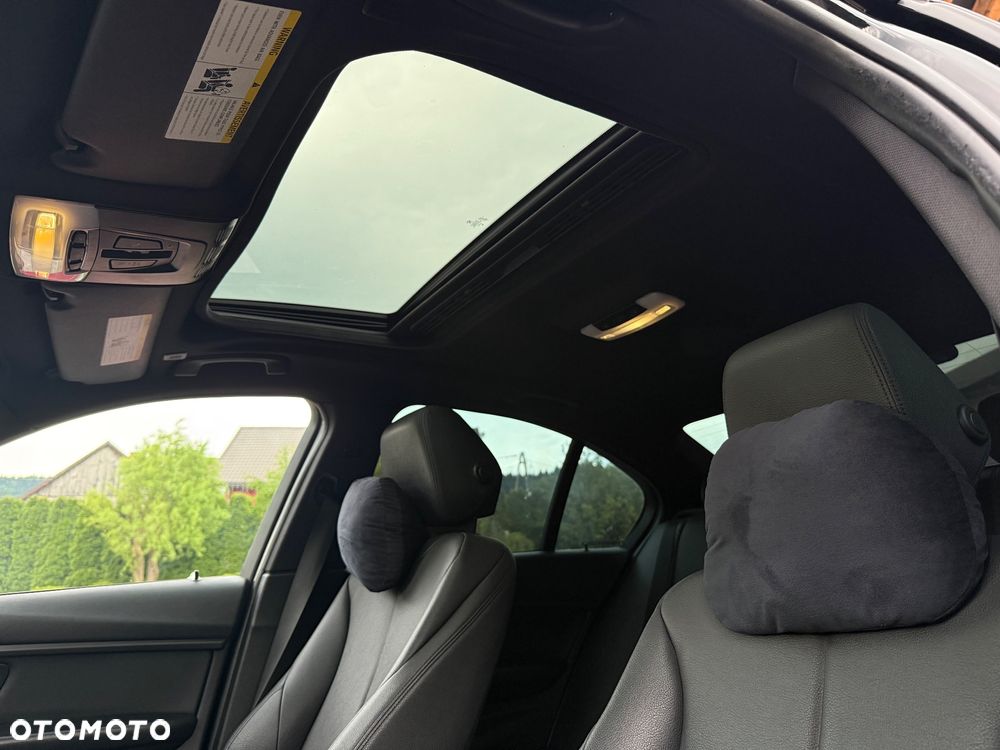 BMW Seria 3 - 14