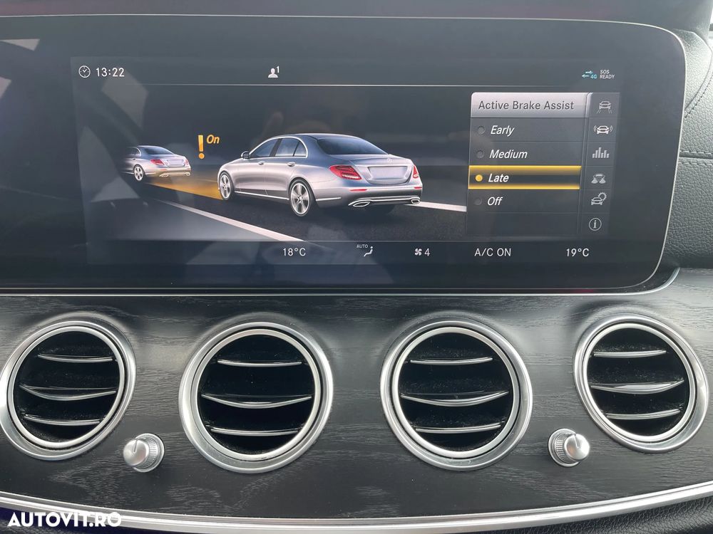 Mercedes-Benz E 250 9G-TRONIC AMG Line - 19