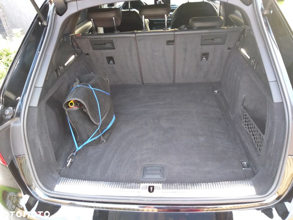 Audi A4 Avant - 11