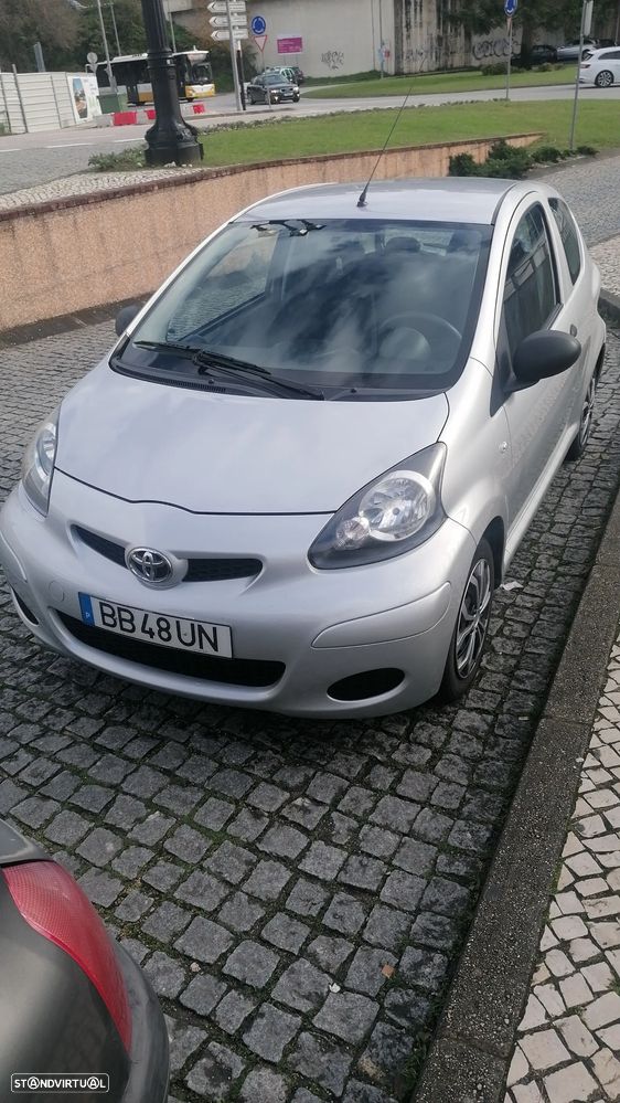 Toyota Aygo - 1