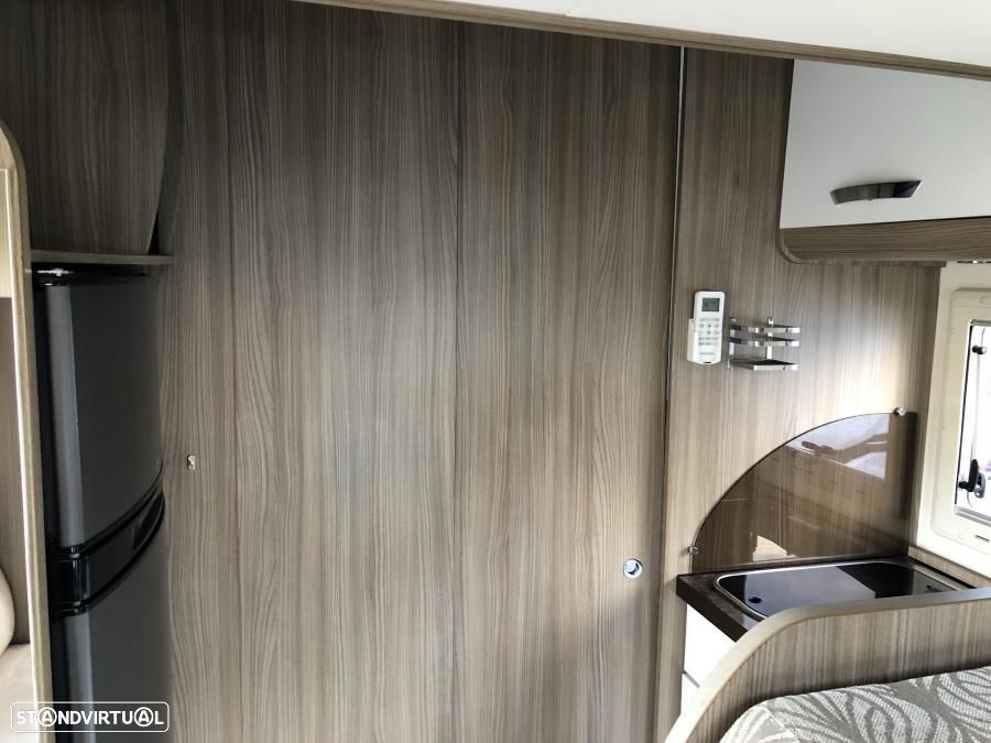 Autostar Privilege P650LC c.central e basculante - 23