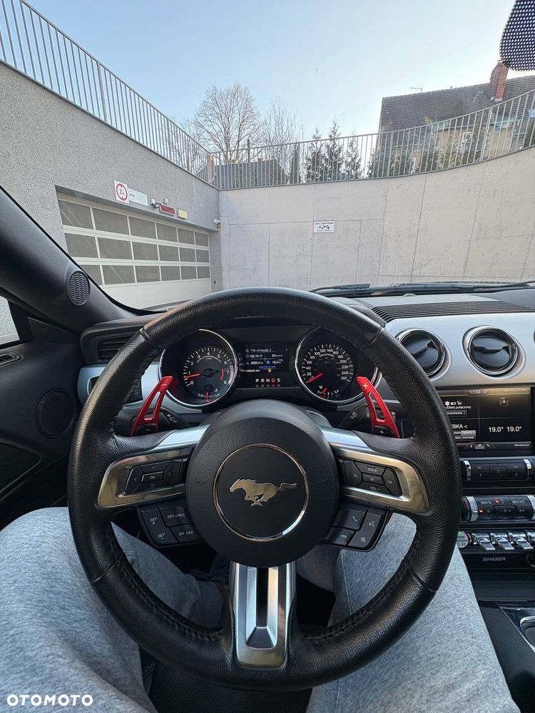 Ford Mustang 5.0 V8 GT - 3