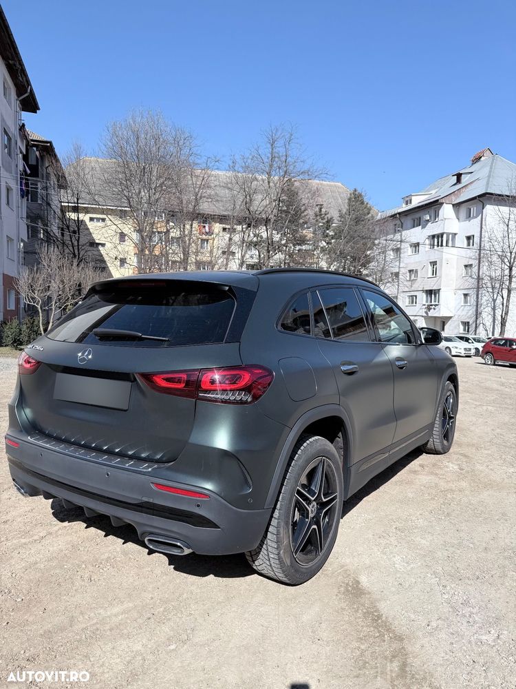 Mercedes-Benz GLA 250 e - 5