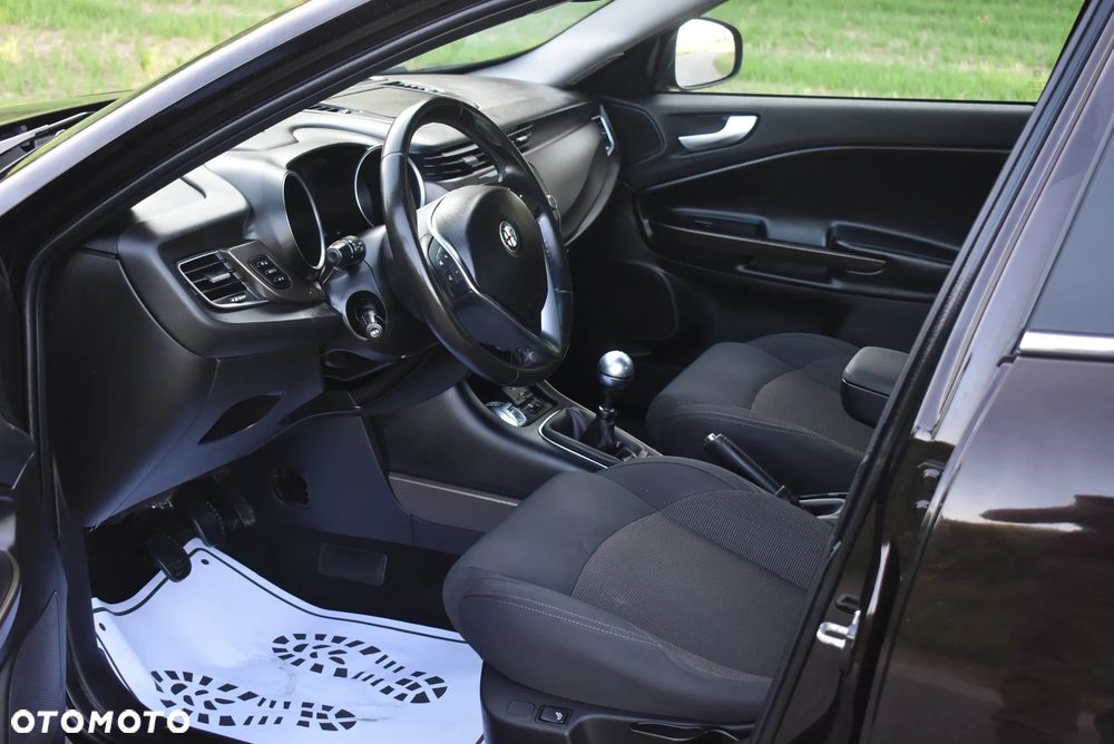 Alfa Romeo Giulietta 1.4 TB Sprint - 24
