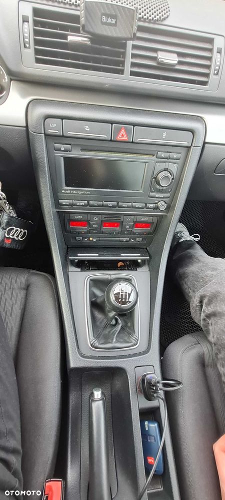 Audi A4 Avant - 6