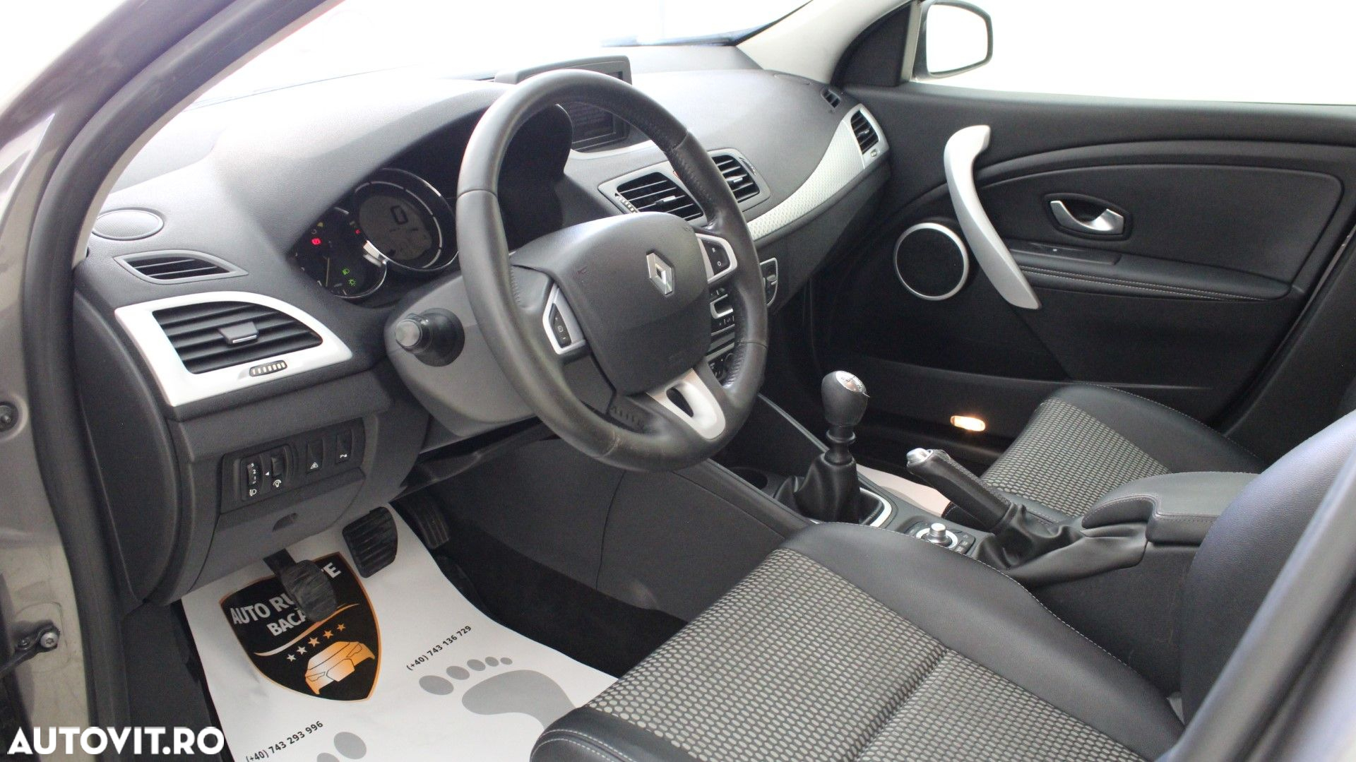 Renault Megane - 12