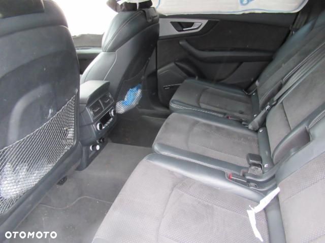 Audi Q7 3.0 TDI Quattro Tiptronic - 5