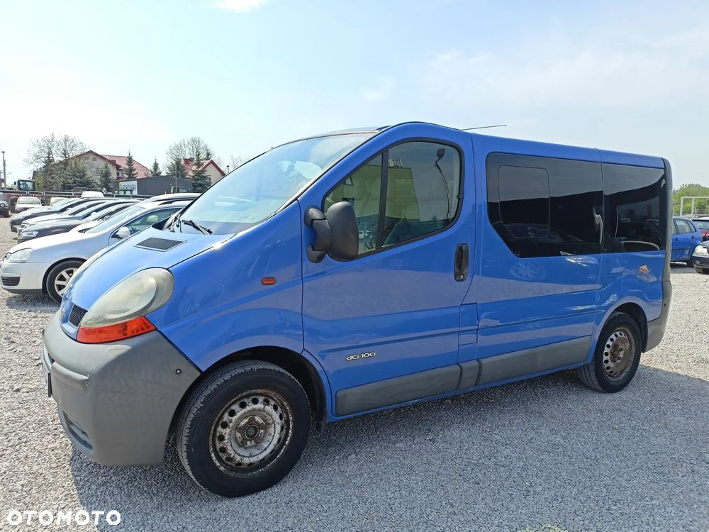 Renault Trafic - 1