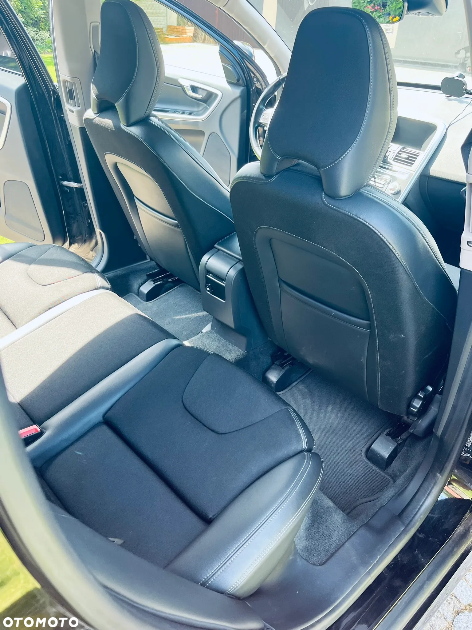 Volvo XC 60 D5 AWD Summum - 25