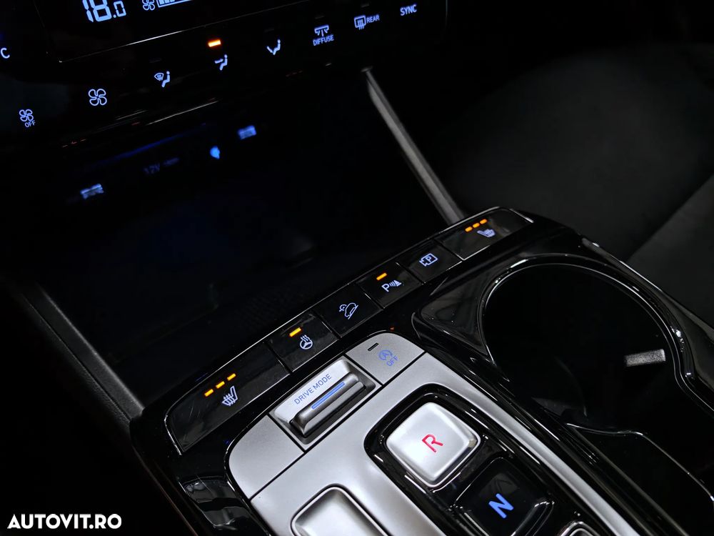 Hyundai Tucson 1.6 T-GDi 48V-Hybrid 2WD DCT Trend - 25