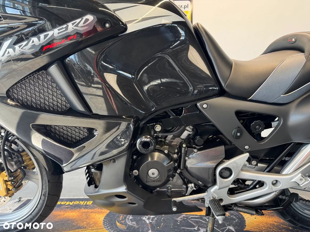 Honda XL - 23