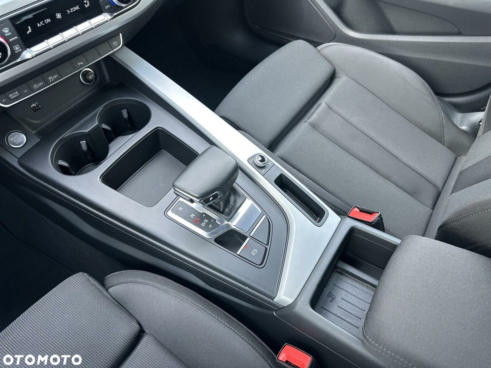 Audi A4 - 24
