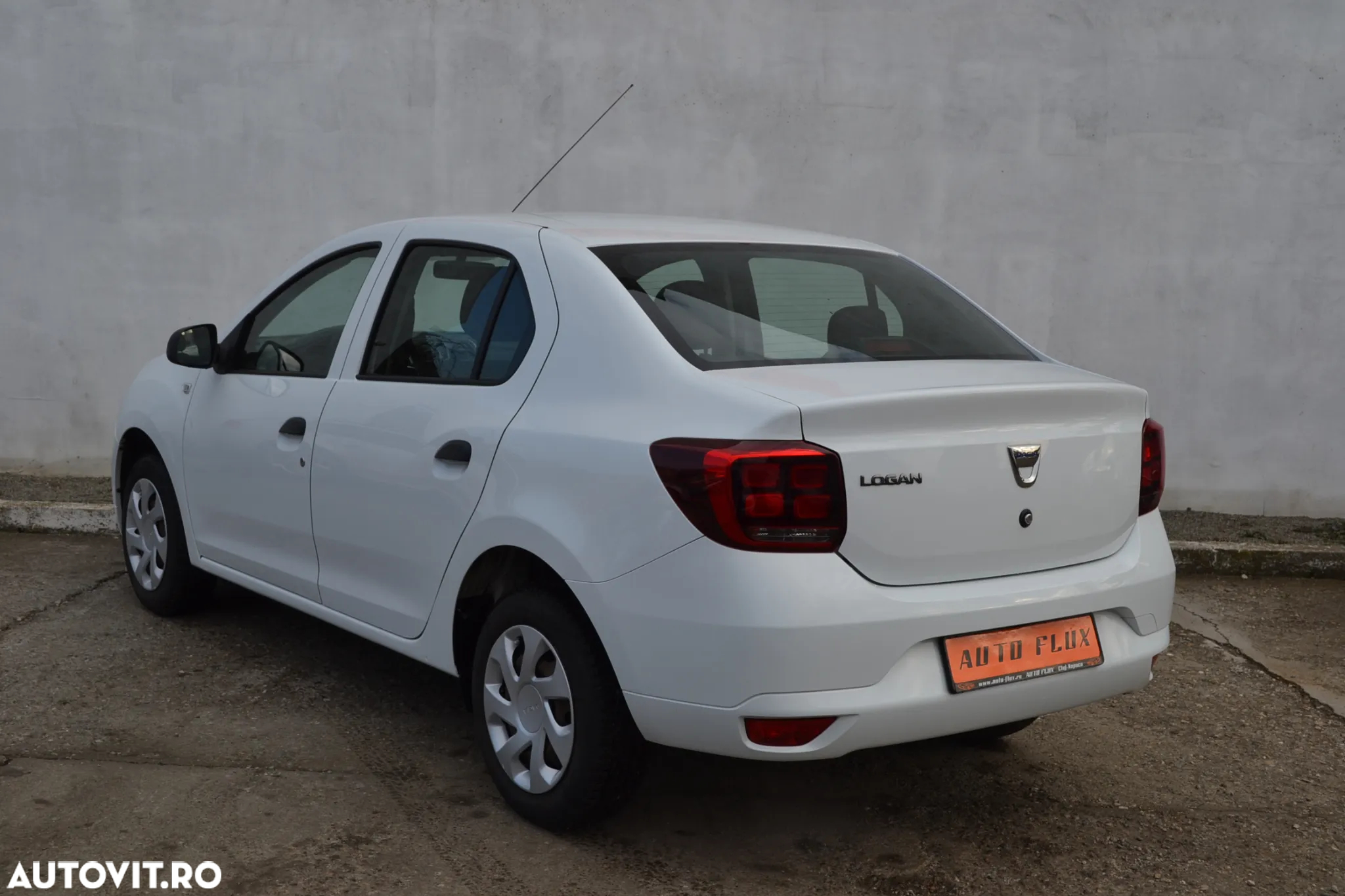 Dacia Logan ECO-G 100 MT5 Comfort - 4