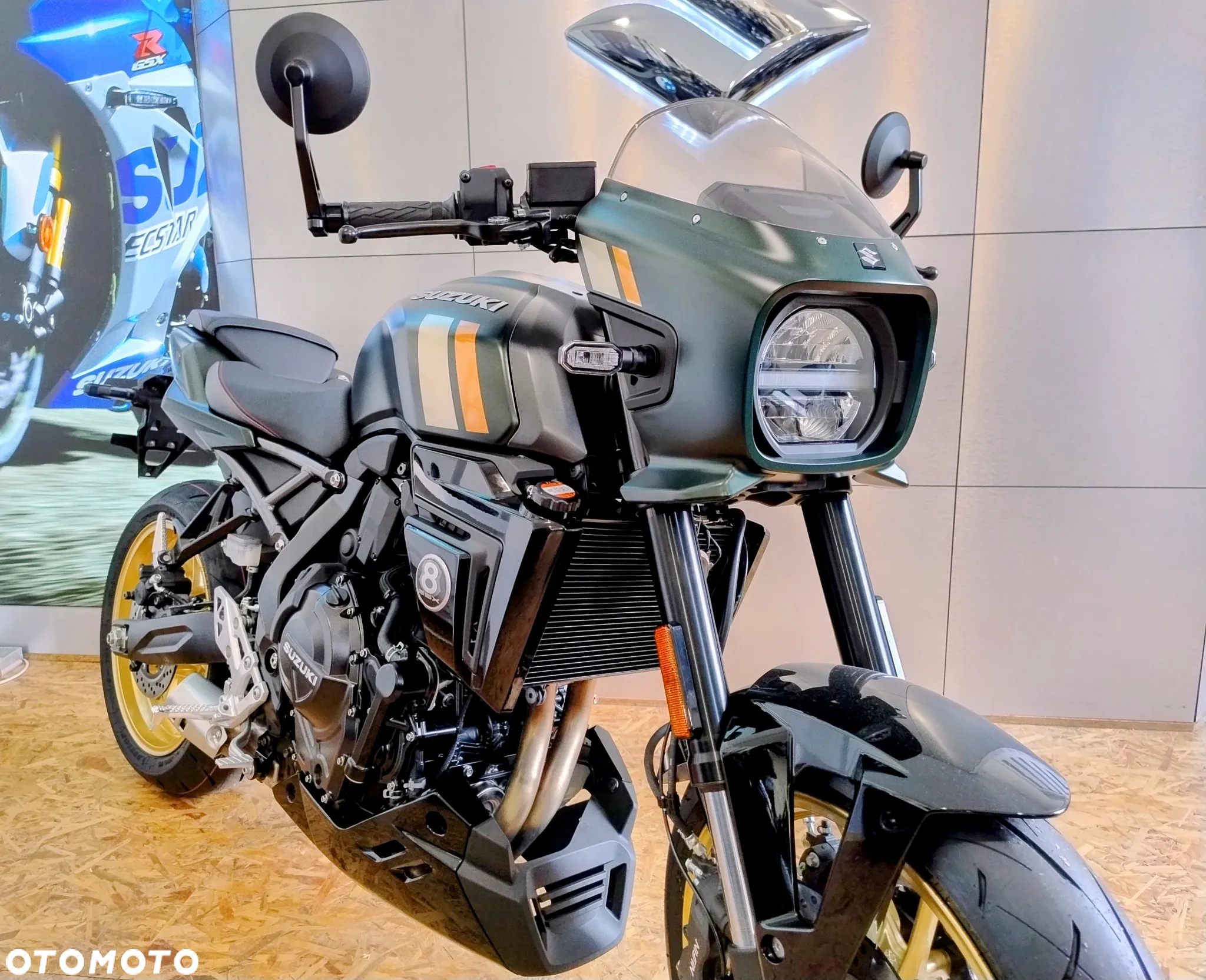 Suzuki GSX - 5