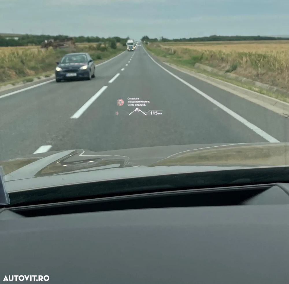 Volkswagen Touareg 3.0 V6 TDI 4Motion DPF Automatik Elegance - 23