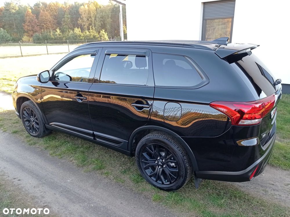 Mitsubishi Outlander - 18