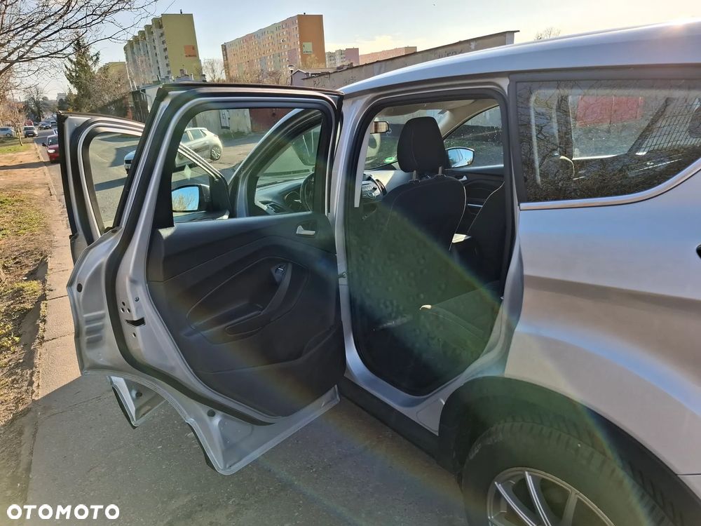 Ford Kuga 2.0 TDCi 4WD Trend - 9