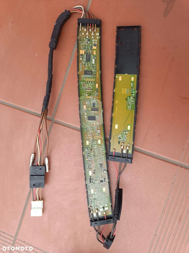 MERCEDES W203 W209 CLK WZMACNIACZ ANTENOWY ANTENY A2038203489 - 3