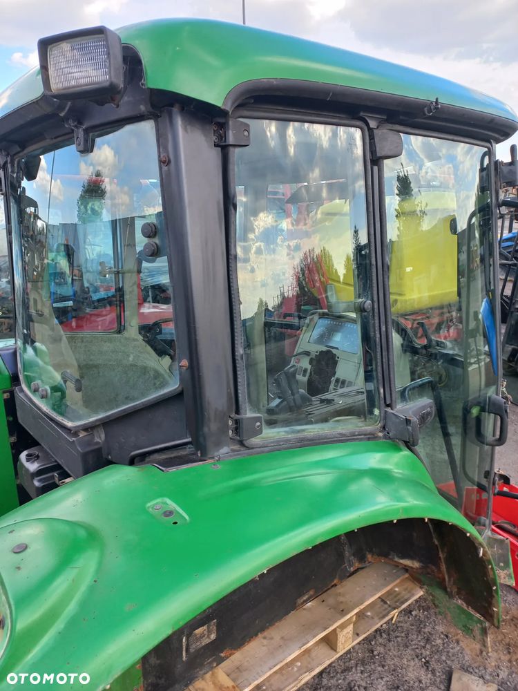 Kabina John Deere 6110 se  licznik,sterownik,ehr,komputer,wiązka elektryczna,plastiki,nawiewy,instalacja elektryczna,dach,kompletna kabina,nawiewy,orbitrol,pompka sprzęgła,pompka hamulcowa, - 14
