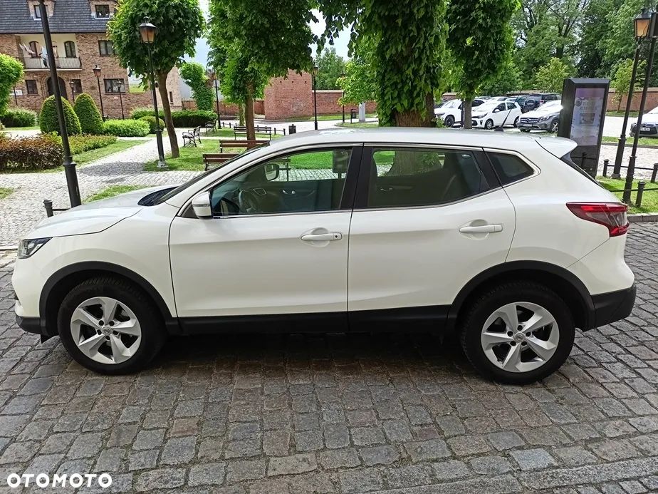 Nissan Qashqai - 4