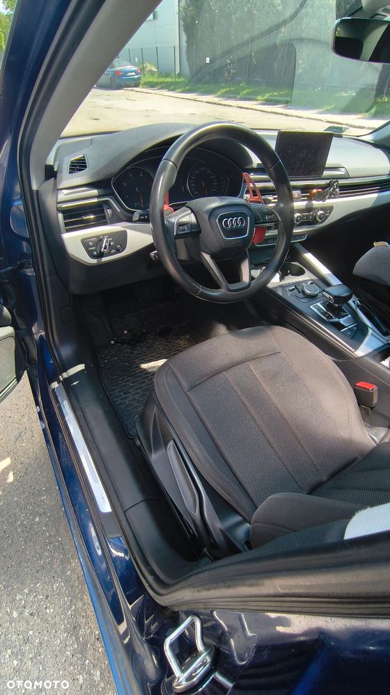 Audi A4 Avant 2.0 TDI S tronic - 9